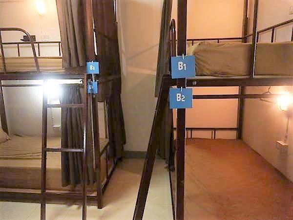 Cm City Hostel Chiang Mai Esterno foto