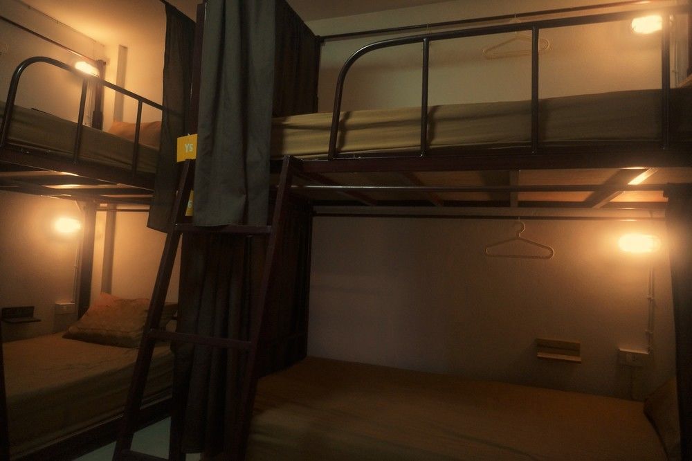 Cm City Hostel Chiang Mai Esterno foto